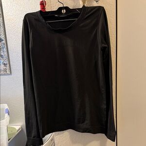 Lululemon Athletica Black Long Sleeve Tee